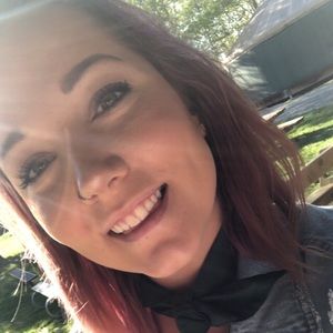 Meet your Posher, Kendra